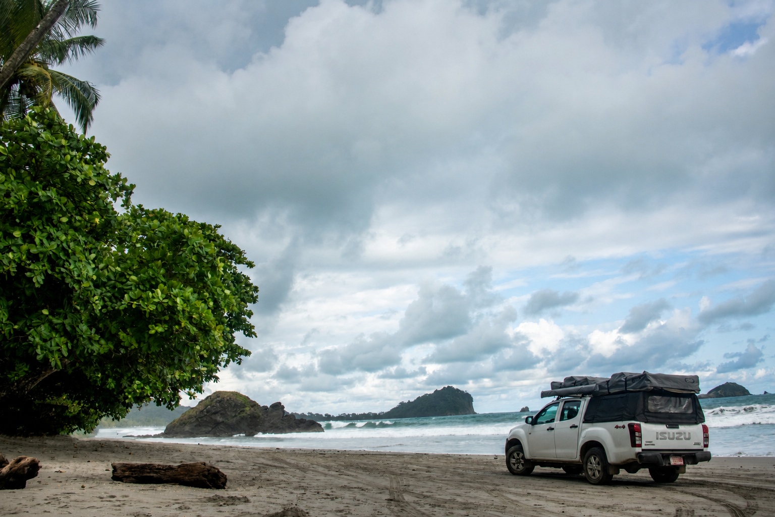 Best time to visit Costa Rica for a 4WD camper road trip