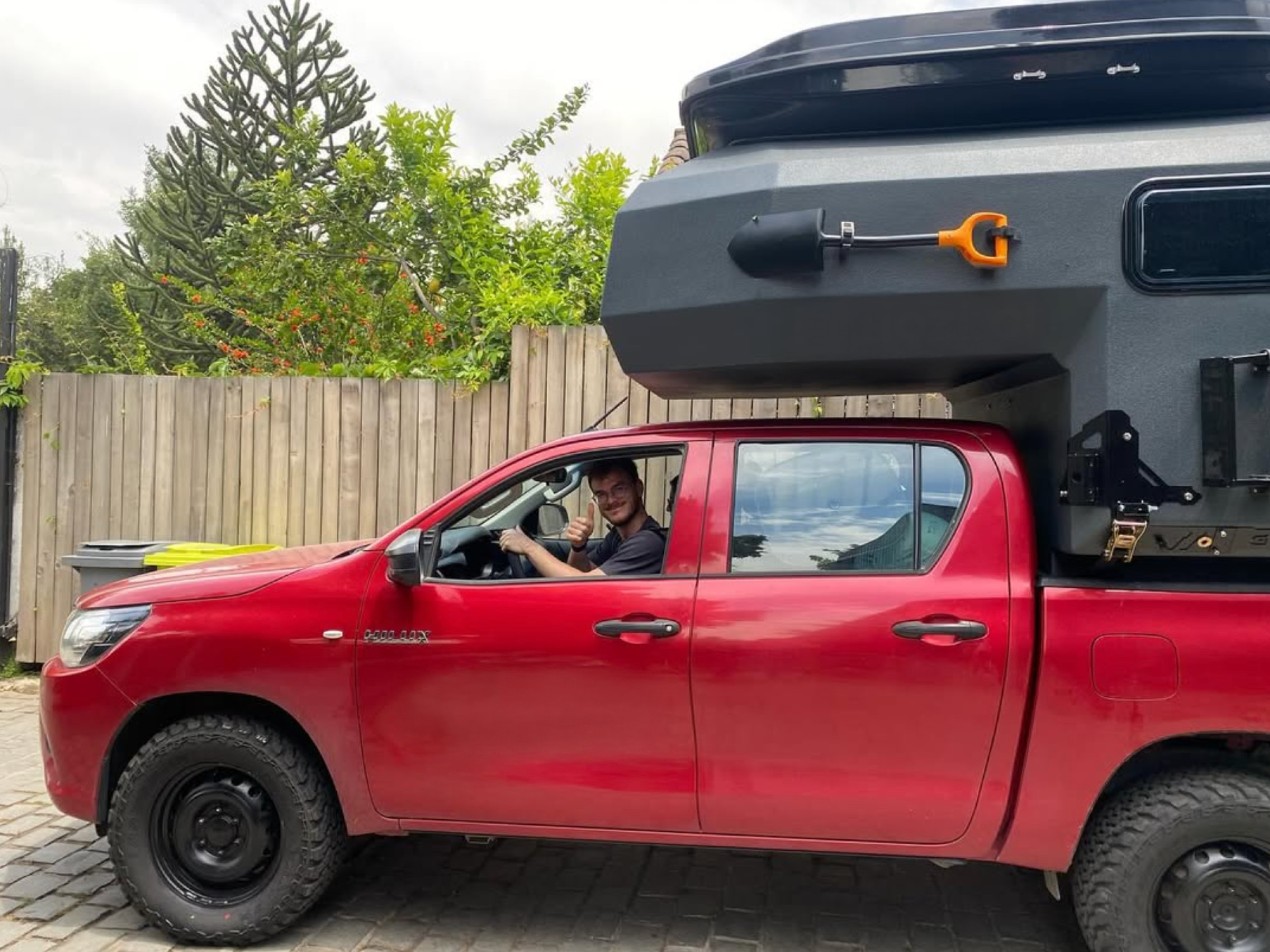 Gladiator Red Toyota Hilux Vicente