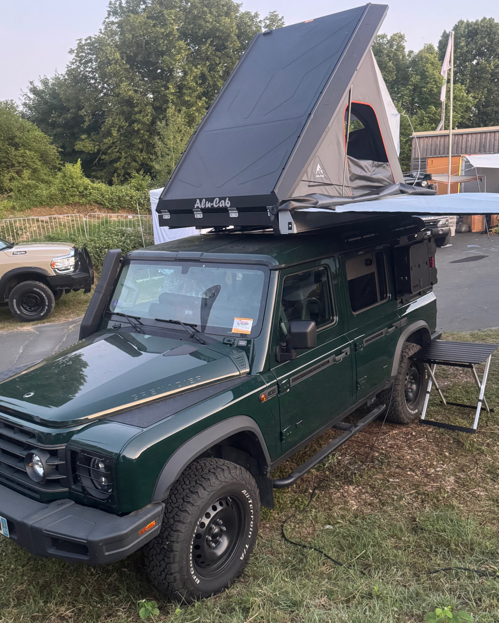 INEOS Grenadier Raids Jules